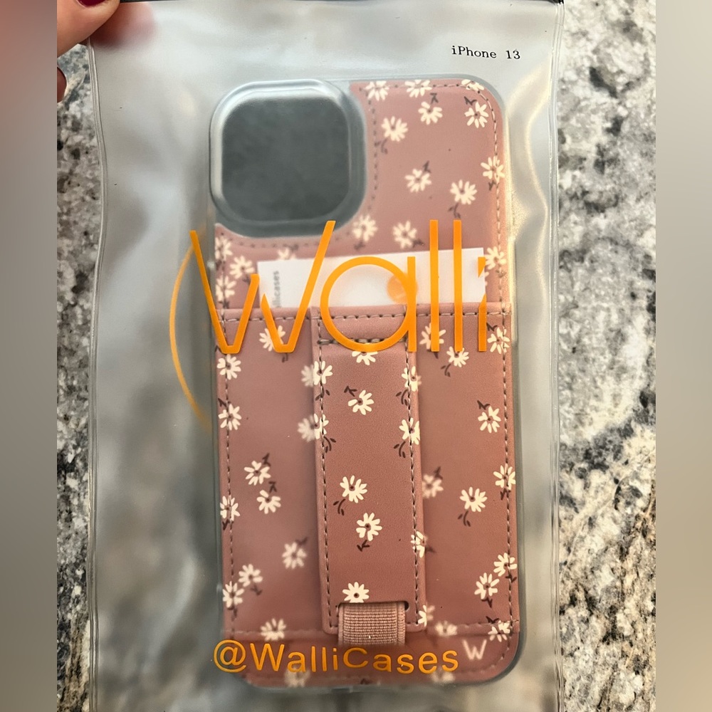 Walli phone case iPhone 13 brand new
